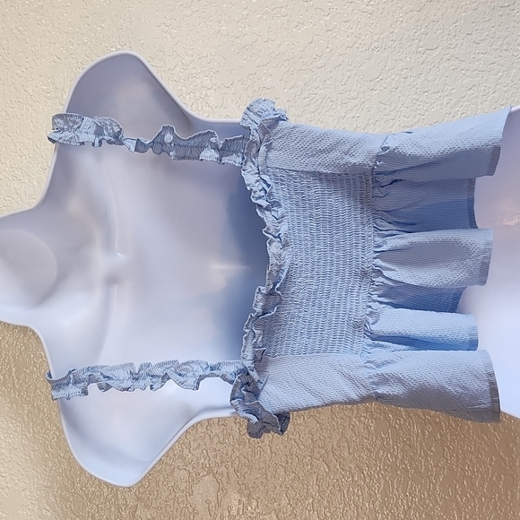 E&M SLEEVELESS RUFFLE CROP TOP SIZE S - Picture 4 of 6